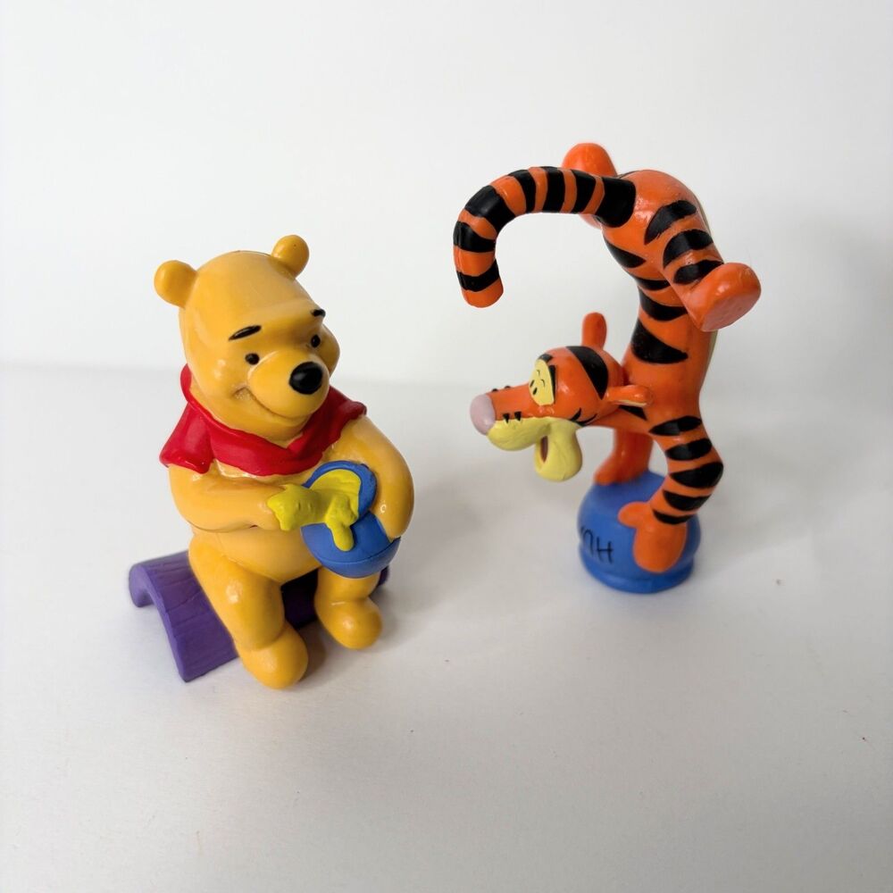 Disney Decopac Cake Topper Winnie The Pooh Tigger Eating Honey Set of 2